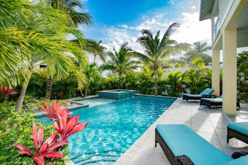 Anna Maria Casa | Sunset Paradise