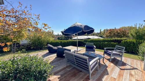 Havelock North Casa | Sunset Sanctuary - Havelock North Holiday Home