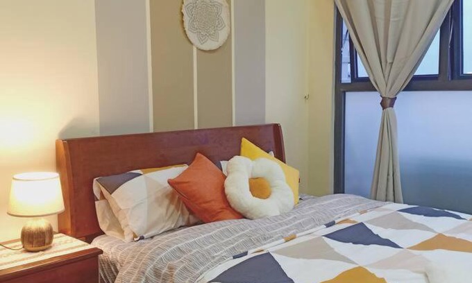 Central District Apartamento | Sunset Seaside Retreat@13pax - Direct Beach Access