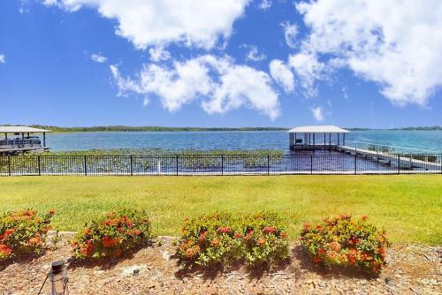 Sebring Casa | Sunset Serenity at Lake Josephine