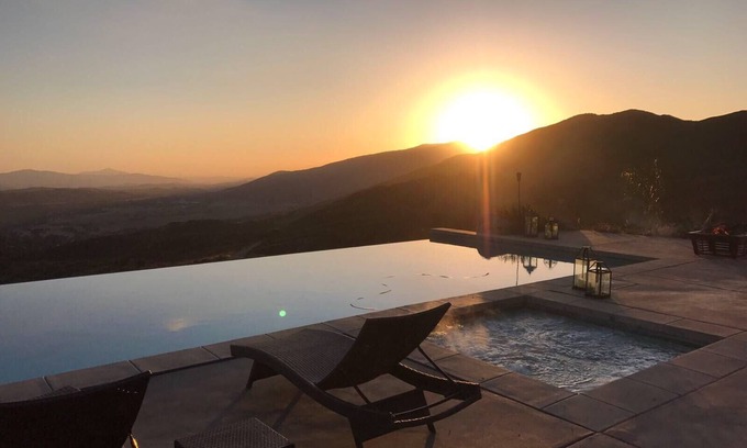 Descanso Casa | Sunset & Solace Sanctuary