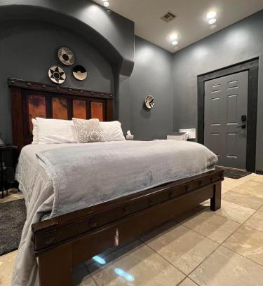 Pinnacle Peak Casa | Sunset Suite - Cave Creek Guest Suites