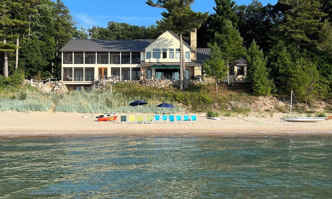 Lake Leelanau Casa | Sunset Views on Lake Michigan Beach - perfect for large family gatherings!