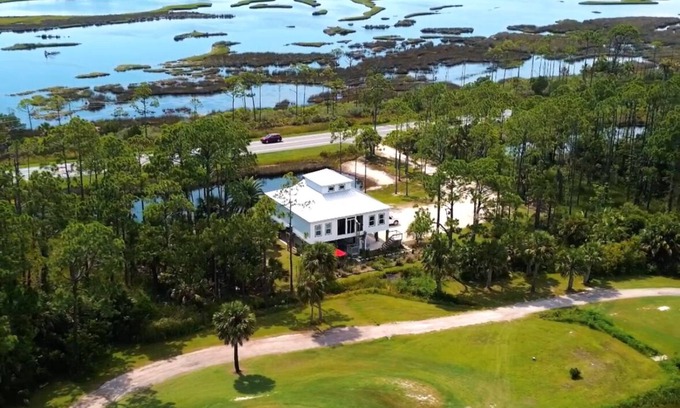 Port St. Joe Casa | Sunset Views, On-site Catch & Release Fishing!