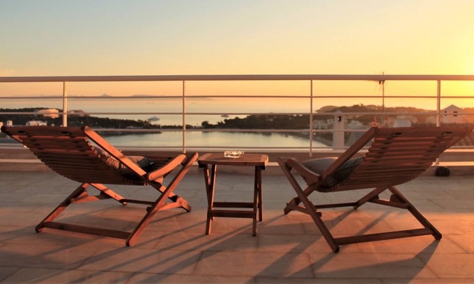 Vouliagmeni Villa | Sunset Villa Vouliagmeni