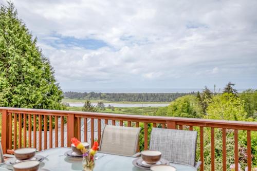 Pacific City Casa | Sunset Vista Mar - Meredith Lodging