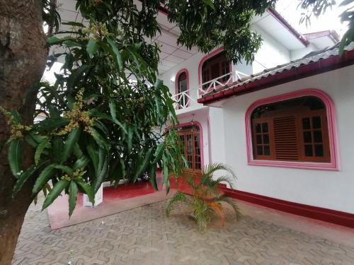 Polonnaruwa Casa | Sunshine Guest House