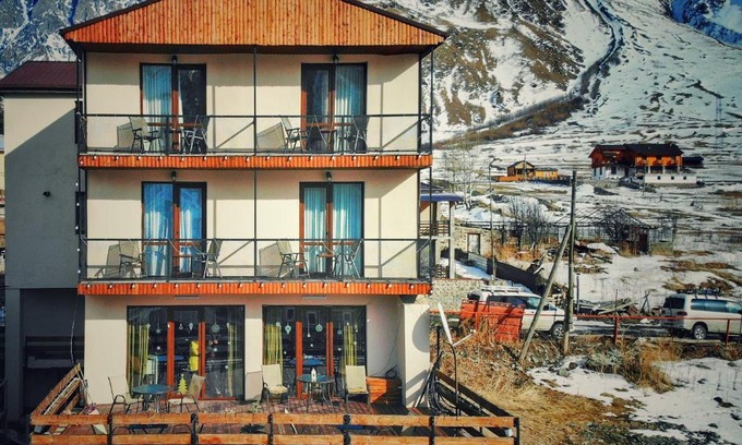Gergeti Hotel | Sunshine Kazbegi