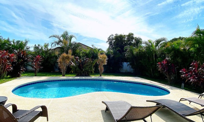 Bradenton Casa | Sunshine Retreat con piscina climatizada! Minutos a hermosas playas del golfo y IMG