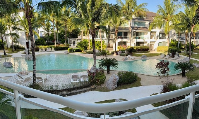 Dominicus Condominio | Sunshine & Stylish 2-bedroom condo in lovely Bayahibe