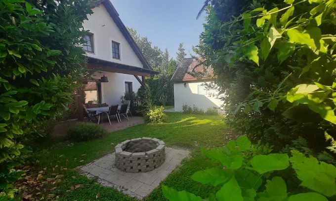 Fonyodliget Apartamento | Sunshine Villa Fonyódliget