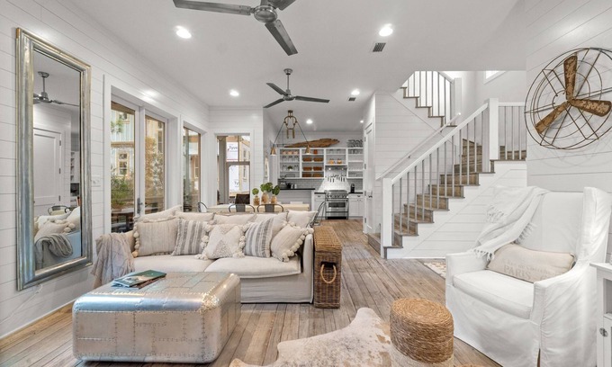 Hammocks of Seagrove Casa | Sunsoaked Seagrove Getaway | 2 Community Pools | 6 Bikes | Close to Seaside