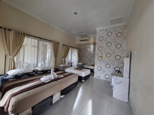 Kemenuh Casa | SunwuKong Guest House