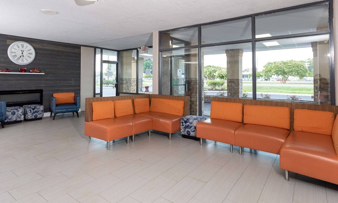 Goldsboro Hotel | Super 8 by Wyndham Goldsboro