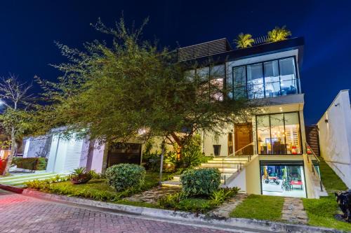 Recreio dos Bandeirantes Casa | Super Casa - Próxima à praia
