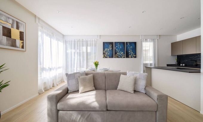 Lugano Apartamento | Super Central | Spacious & Quiet Family Flat