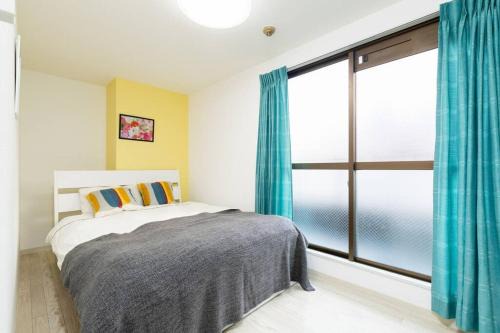 Sennichimae Apartamento | Super close to Dotonbori! Great location room#602