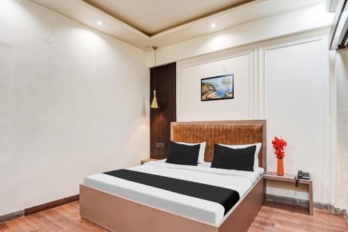 Kanpur Hotel | Super Collection O Ratan Lal Nagar