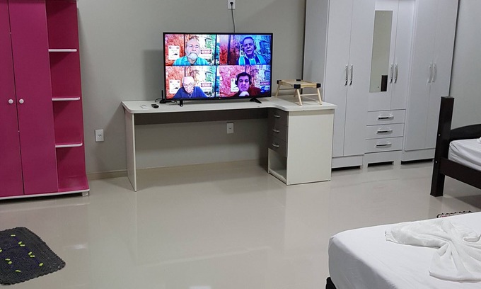 Porto Velho Apartamento | Super Comfortable Suite, spacious, well refrigerated, with two beds.