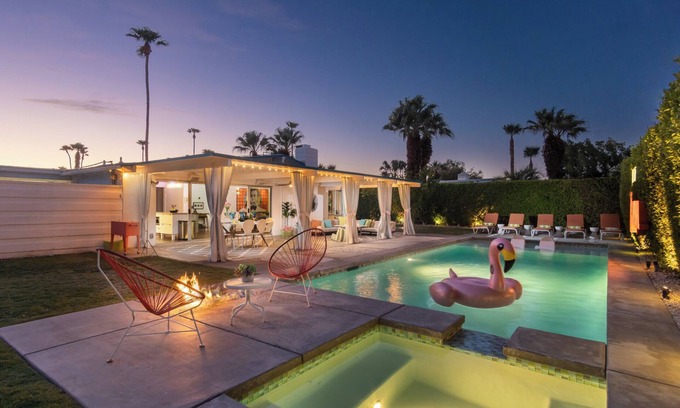Racquet Club Estates Casa | Tranquila y con estilo Alexander: Privado Jardín, Piscina de agua salada, cocina al aire libre