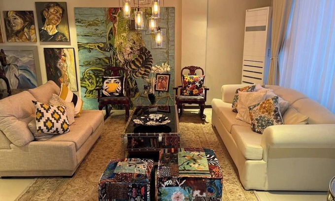 Upper Bicutan Villa | Super cozy Family Villa