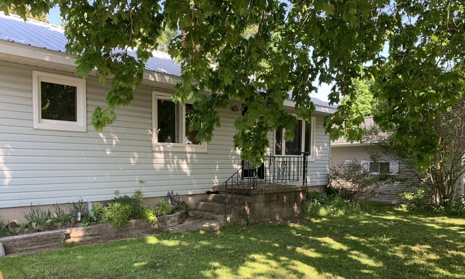 Chatsworth Casa | Vrbo Property