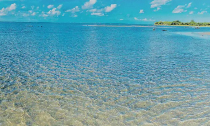 Eastern Honolulu Casa | Super Deal-Luxury 7BR Appx. 3000sf Home Minutes to Water!