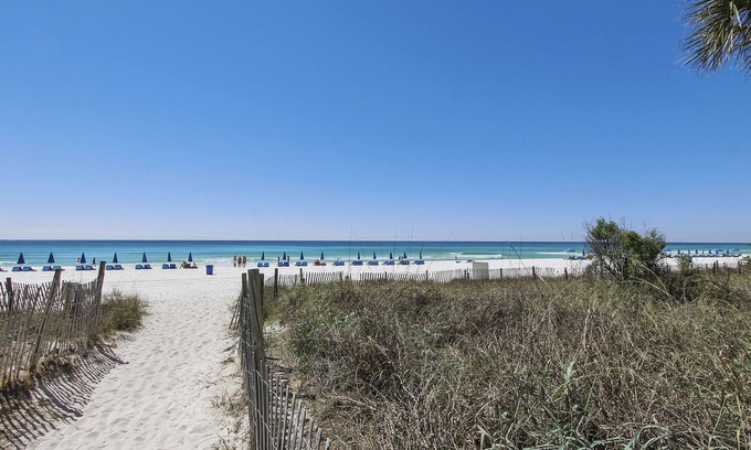 Summer Breeze Condominio | 🏖️REDUCED Summer Pricing! Early Bird Fall Deals! Family Friendly Resort!🏖️