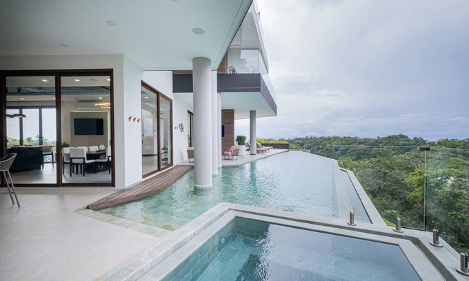 Playa Hermosa Villa | Ultra Lux Smart Home in the Jungle