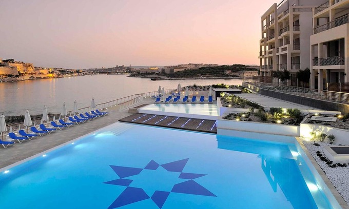 Sliema Apartamento | Super Luxury Apt in Tigne Point, Amazing Sea Views