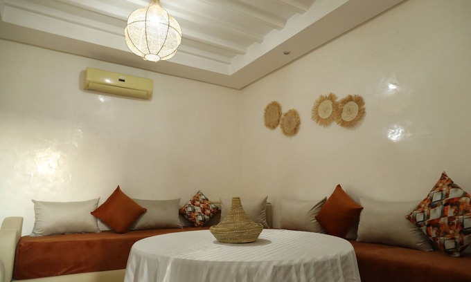 Semlalia Apartamento | SUPERB 2 BED TERRACE APARTMENT GUELIZ MARRAKECH COMFORT&SERVICES AVAILABLE