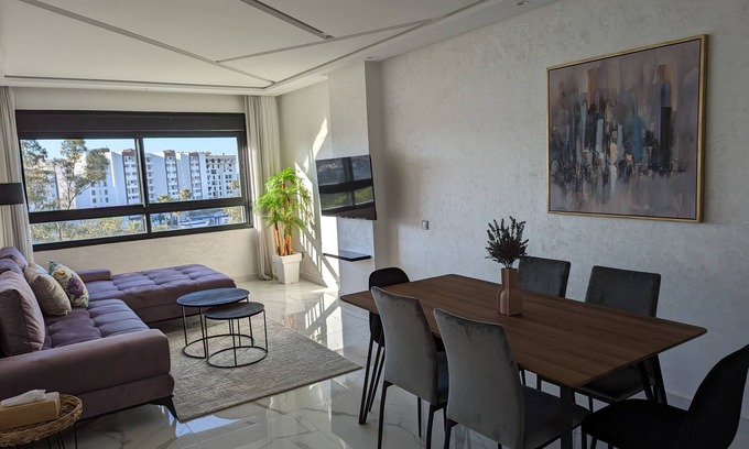 Malabata Apartamento | Superb 2BR & 2BA with Seaview in the heart of Tangier