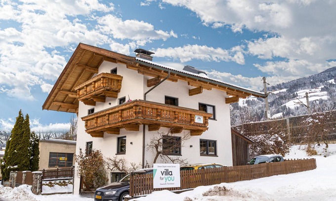 Hopfgarten Markt Casa | Superb group home 2 minutes' walk from the ski slope
