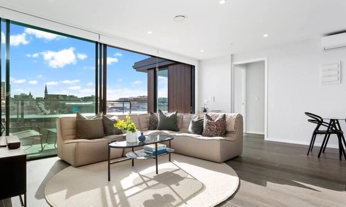 Mount Eden Apartamento | Superb city fringe penthouse