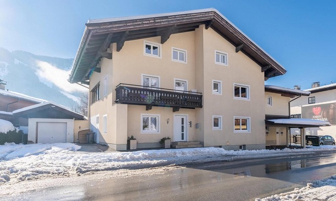 Brixen im Thale Apartamento | Superb house, modernly furnished near ski lift