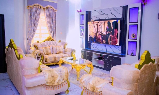 Ofin Casa | superb luxury 4 bed apartment in the heart of lekki conservation