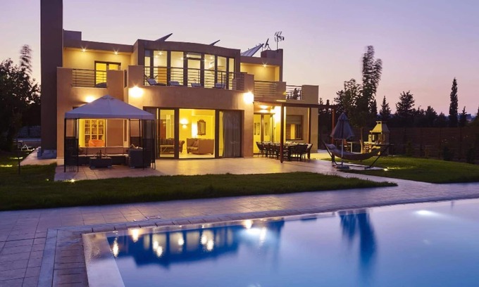 Kolymbia Villa | Lindos Desiny Luxury Villa Trapezia con enorme piscina privada, vistas al mar y gimnasio.
