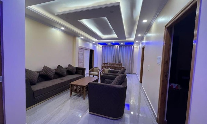 Sanjauli Apartamento | Superb Luxury Three Bed Apartment