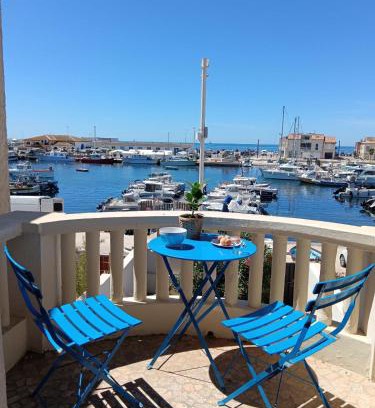 Martigues Casa | SUPERB MEDITERRANEAN FISHERMANHOUSE FRESHLY RENOVATED 20 M FROM HARBOR HIKES NEARBY no extra fees