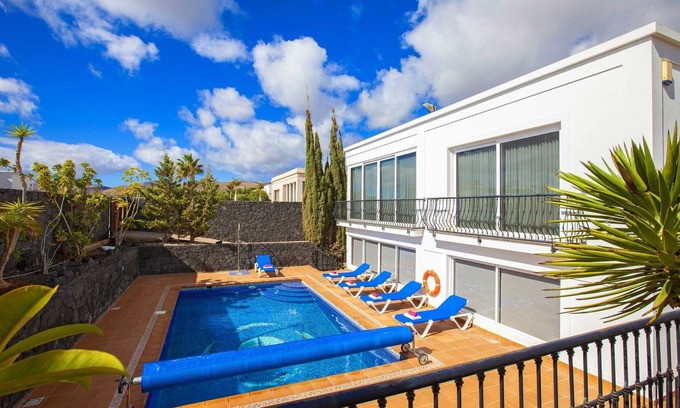 Puerto Calero Villa | Superb Puerto Calero Villa | Casa Acentejo Dos | 6 Bedrooms | Pool Table | Children's Play Area