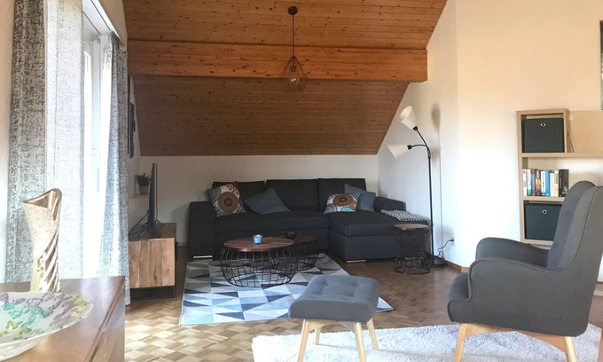 Le Mont-sur-Lausanne Apartamento | Cosi 3 habitaciones reformadas 110m2 4 pers. Balcón y tranquilidad a 10 minutos de Lausana