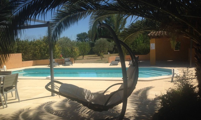 Pernes-les-Fontaines Villa | EXCELENTE CHALET CONTEMPORANEO 8/10 pers Piscina climatizada