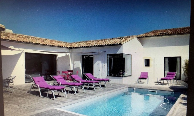 La Couarde-sur-Mer Casa | EXCELENTE CHALET CON PISCINA CLIMATIZADA