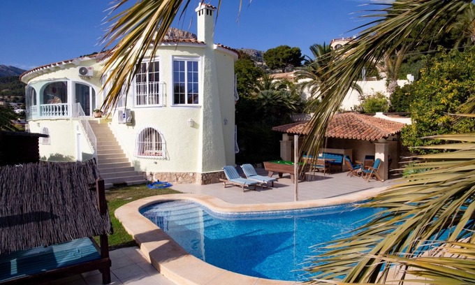 La Canuta Villa | Magnífica villa para 10 p, vistas al mar, piscina privada, aire acondicionado, jacuzzi, pooltable