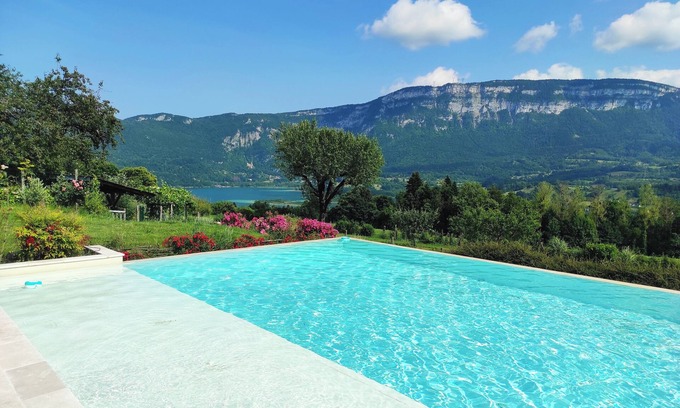 Dullin Apartamento | Superbe appartement 2 chambres / Lovely 2 bedrooms with terrasse TOUSHITA