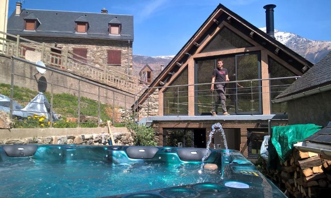 Grust Chalet De Esquí | superbe grange rénovée