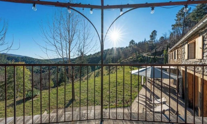 Genolhac Casa | Superbe Maison de Caractère Avec vue et Piscine
