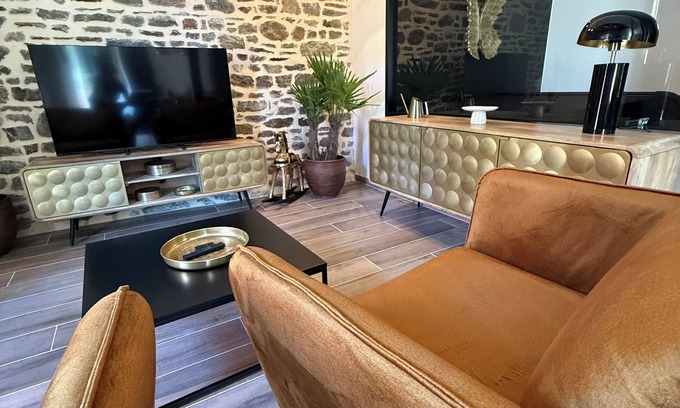 Granville Villa | SUPERBE OFFRE sur la VILLA RESTAUREE "Écrin de Charme" Entre Mer&terre