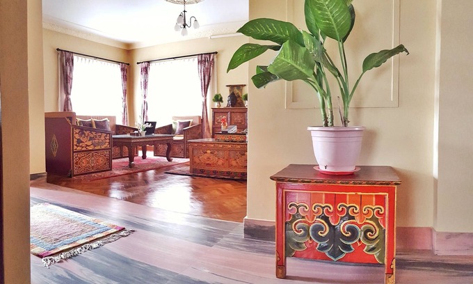 Kathmandu Apartamento | SUPERHOST | Apartamento boutique de 3 dormitorios con temática tibetana en Karma Suites