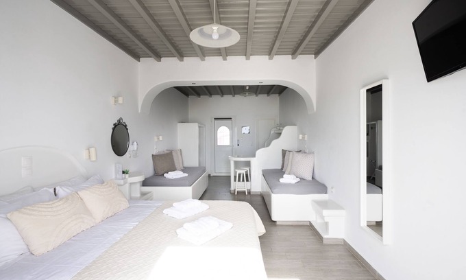 Agios Stefanos Casa | Superior Family Room
